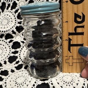 Vintage Anchor Hocking Single Pepper Ribbed Glass Shaker -Turquoise Metal Lid